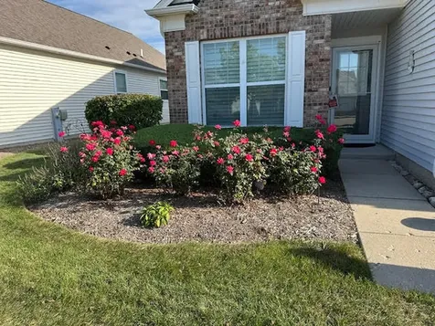 3295 Comstock Court Mundelein IL 60060