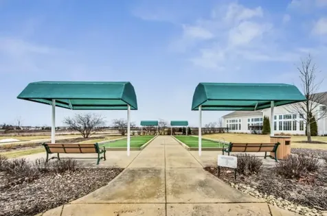 3295 Comstock Court Mundelein IL 60060