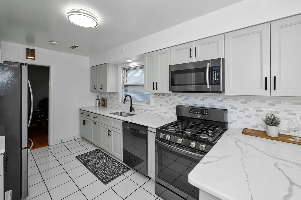 5500 Harvard Terrace Skokie IL 60077