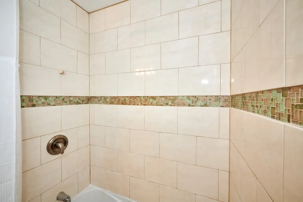 5500 Harvard Terrace Skokie IL 60077
