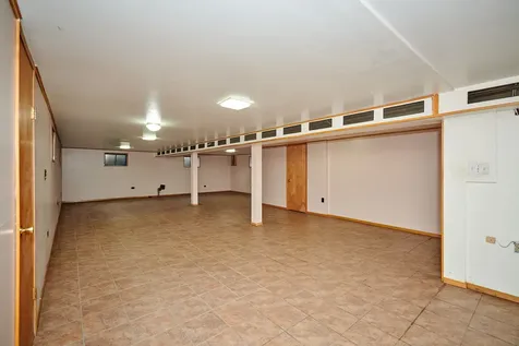 5500 Harvard Terrace Skokie IL 60077