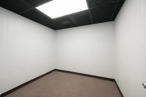 2815 North Kimball Avenue Chicago IL 60618