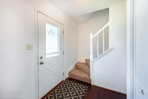 1705 Charles Avenue Algonquin IL 60102