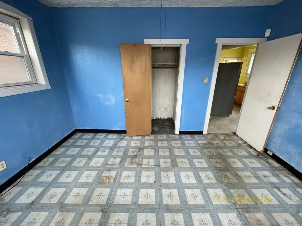 7807 South Winchester Avenue Chicago IL 60620