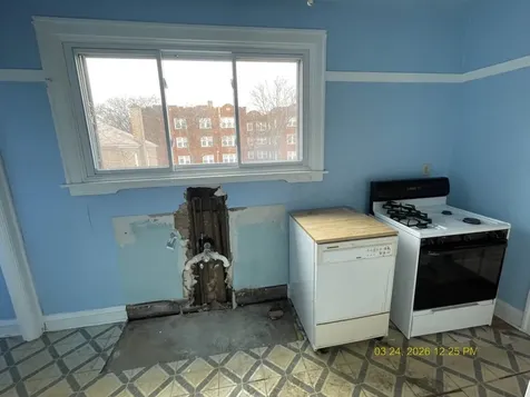 7807 South Winchester Avenue Chicago IL 60620