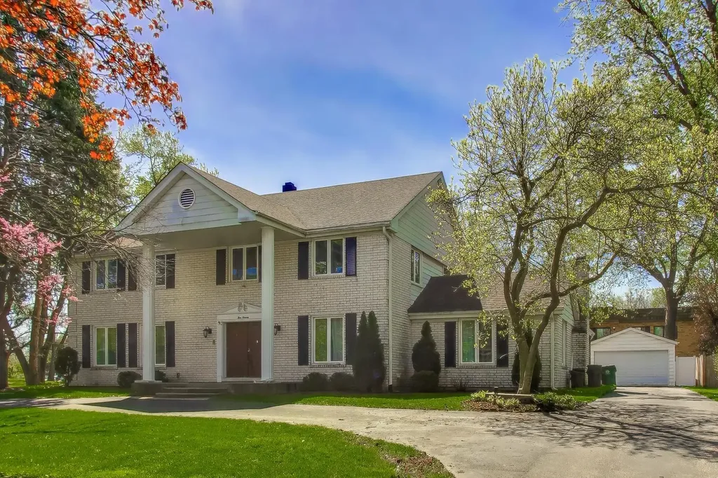 511 Mark Lane Downers Grove IL 60516