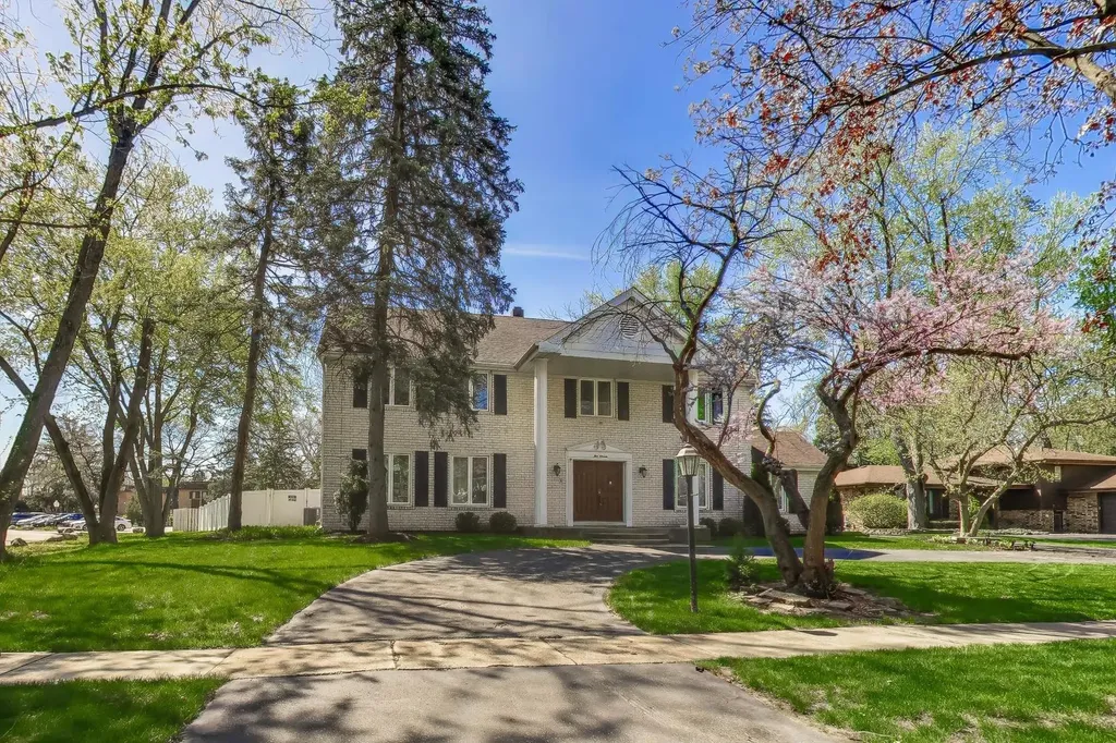 511 Mark Lane Downers Grove IL 60516