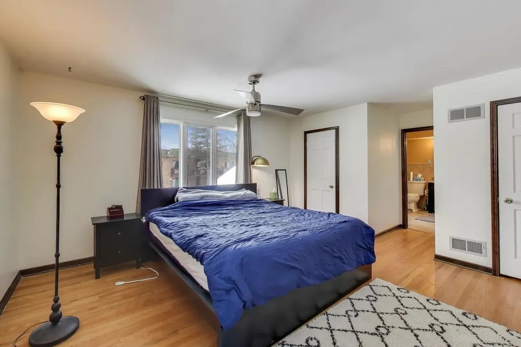 511 Mark Lane Downers Grove IL 60516