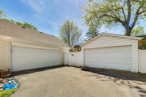 511 Mark Lane Downers Grove IL 60516