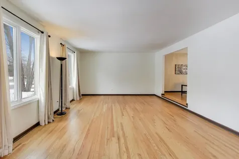 511 Mark Lane Downers Grove IL 60516