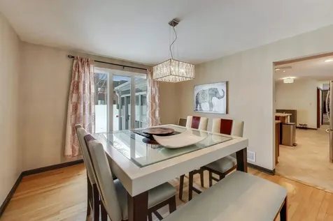 511 Mark Lane Downers Grove IL 60516