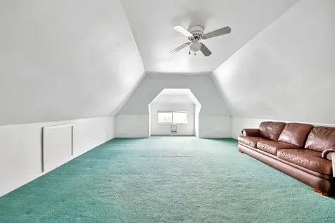 6254 West Barry Avenue Chicago IL 60634