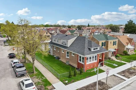 6254 West Barry Avenue Chicago IL 60634