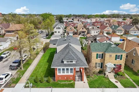 6254 West Barry Avenue Chicago IL 60634
