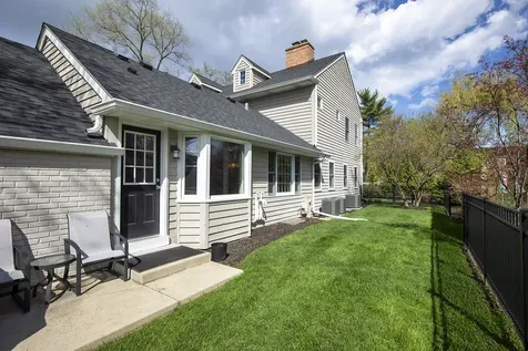 921 Woodbine Lane Northbrook IL 60062