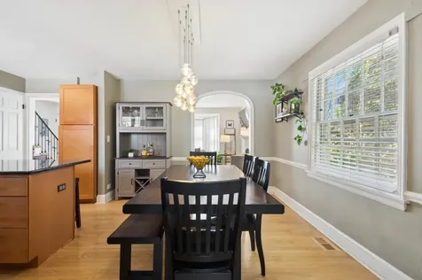 6418 North Le Mai Avenue Chicago IL 60646