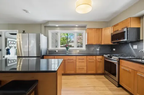 6418 North Le Mai Avenue Chicago IL 60646