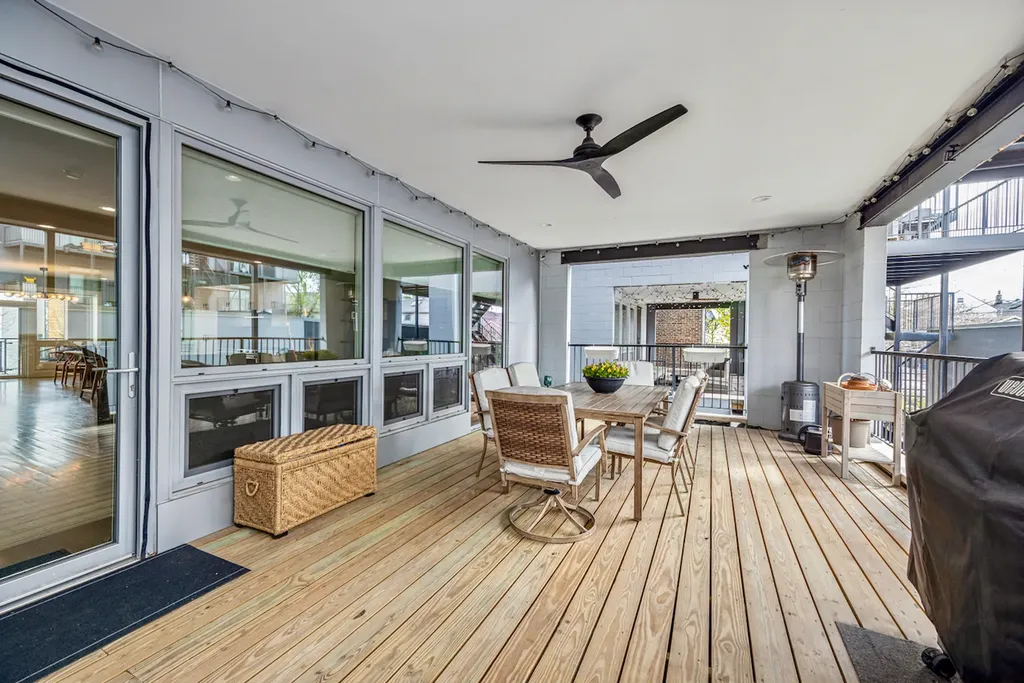 731 West 17th Street Chicago IL 60616