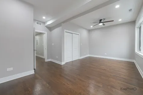 3044 West Irving Park Road Chicago IL 60618