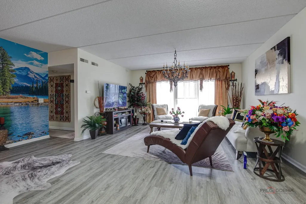 7450 Lincoln Avenue Skokie IL 60076