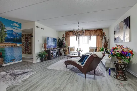 7450 Lincoln Avenue Skokie IL 60076