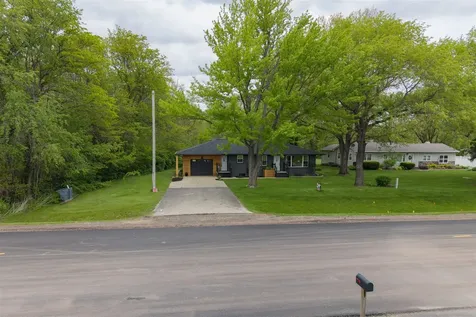 7277 East 3000 North Road Cornell IL 61319