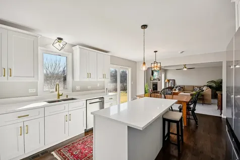 24395 Patriot Lane Crete IL 60417