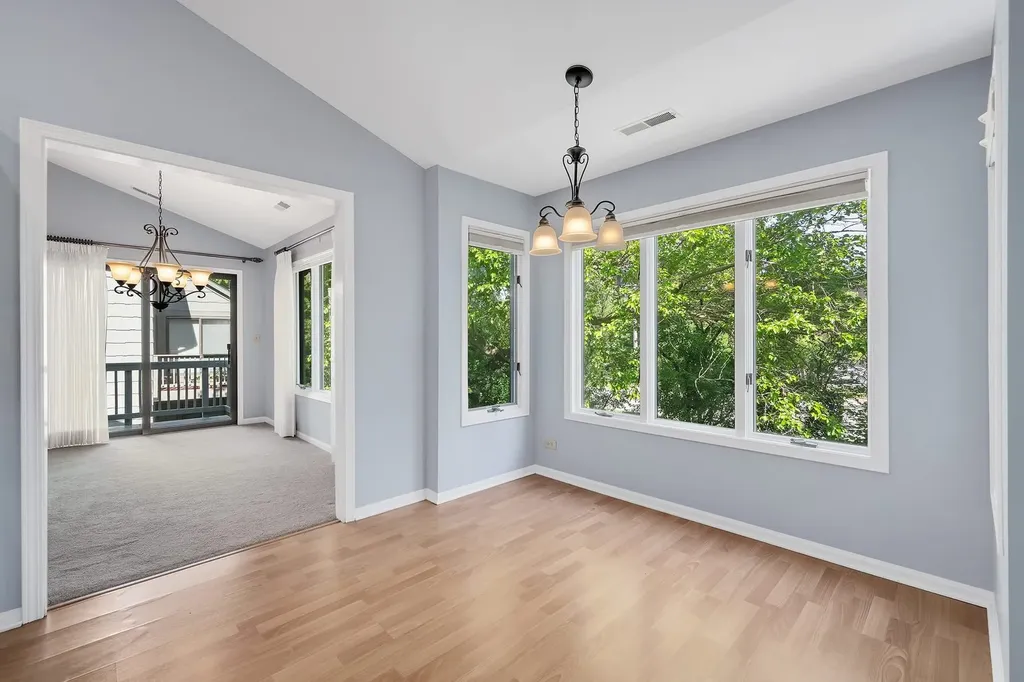 1128 Bristlecone Court Darien IL 60561