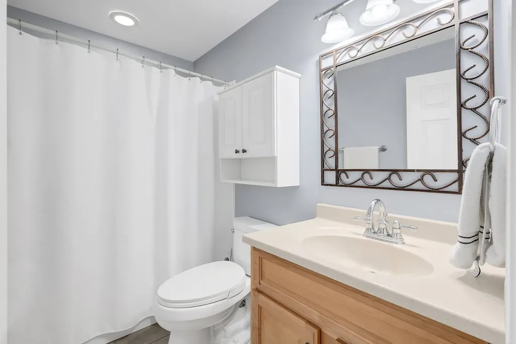 1128 Bristlecone Court Darien IL 60561