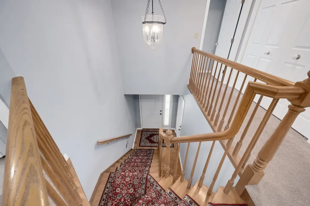 1128 Bristlecone Court Darien IL 60561