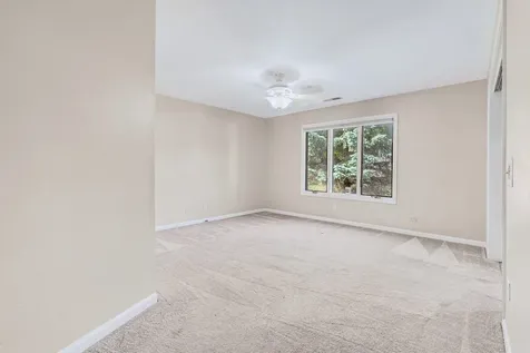 1128 Bristlecone Court Darien IL 60561