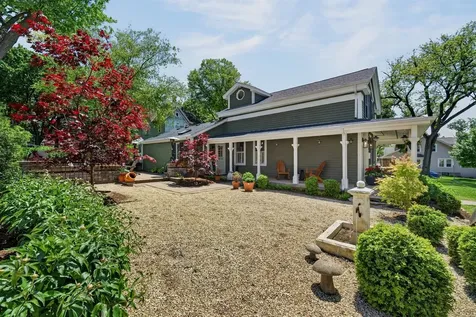 416 South 5th Avenue St. Charles IL 60174