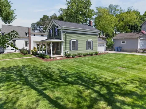 416 South 5th Avenue St. Charles IL 60174