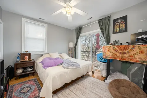 1710 North Whipple Street Chicago IL 60647