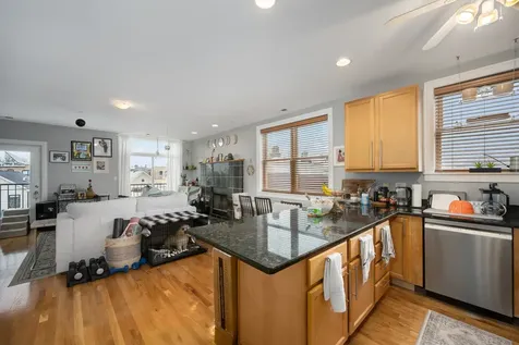 1710 North Whipple Street Chicago IL 60647