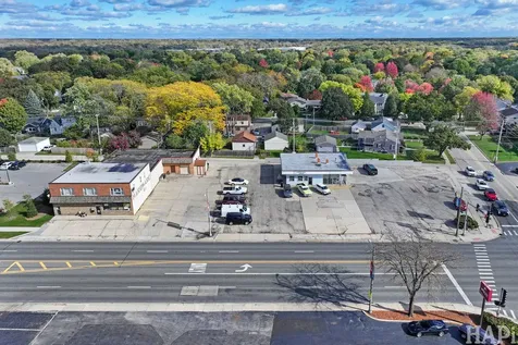426 South Milwaukee Avenue Libertyville IL 60048