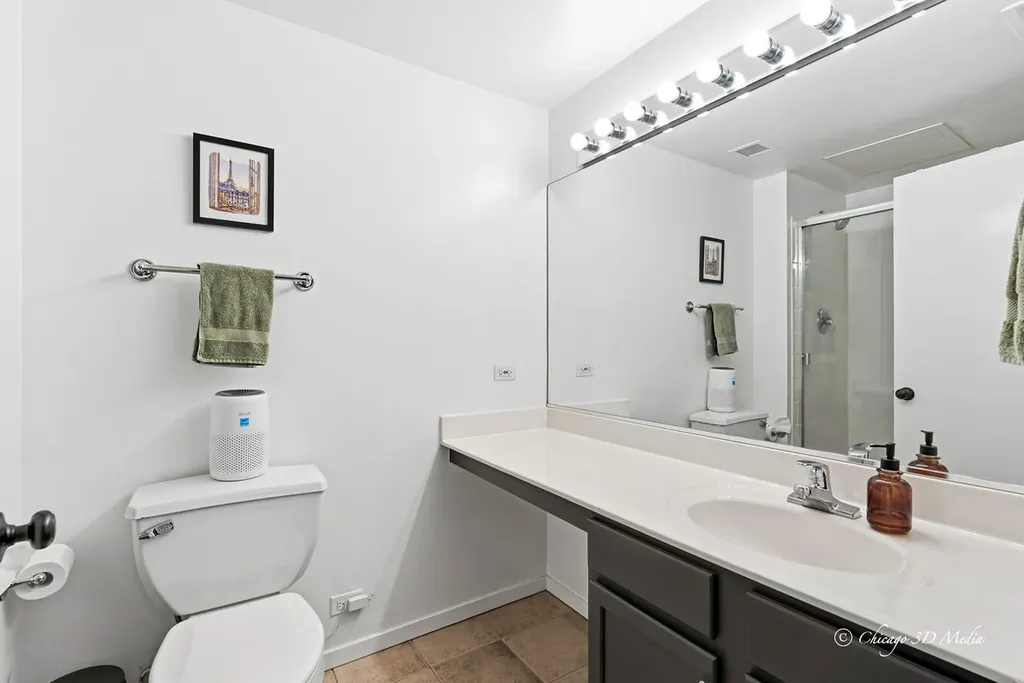 208 West Washington Street Chicago IL 60606