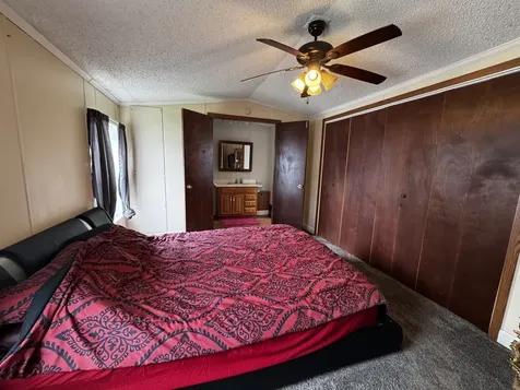 57 Redwood Manor Drive Pontiac IL 61764