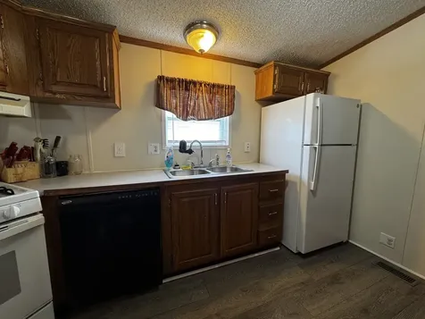 57 Redwood Manor Drive Pontiac IL 61764
