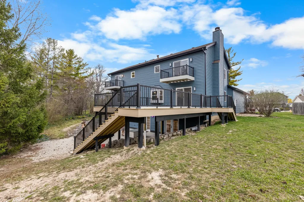 330 Oak Hill Court Antioch IL 60002