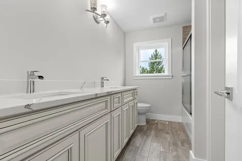 330 Oak Hill Court Antioch IL 60002