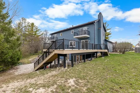330 Oak Hill Court Antioch IL 60002