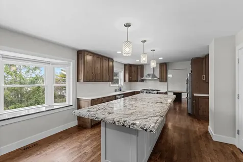 330 Oak Hill Court Antioch IL 60002