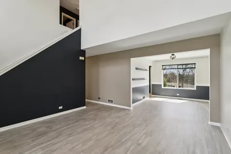 257 Indian Ridge Lane SE Lake Villa IL 60046
