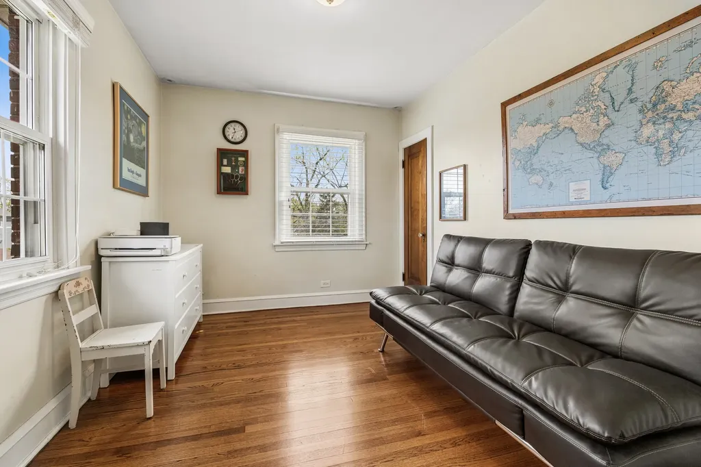 6901 North Oleander Avenue Chicago IL 60631