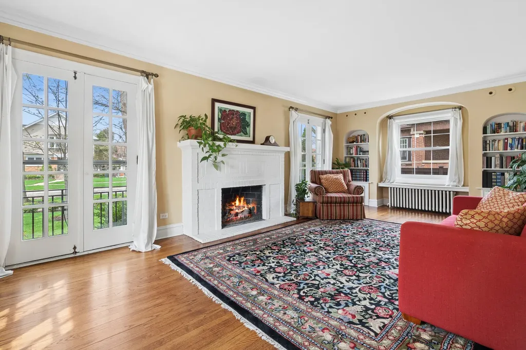 6901 North Oleander Avenue Chicago IL 60631