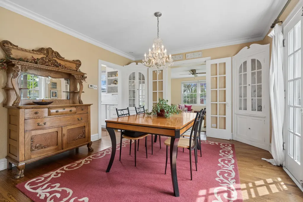 6901 North Oleander Avenue Chicago IL 60631