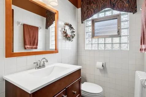 6901 North Oleander Avenue Chicago IL 60631