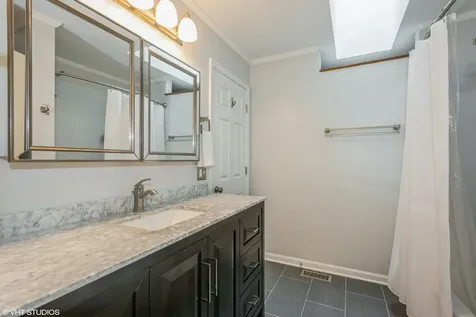8535 Ferris Avenue Morton Grove IL 60053