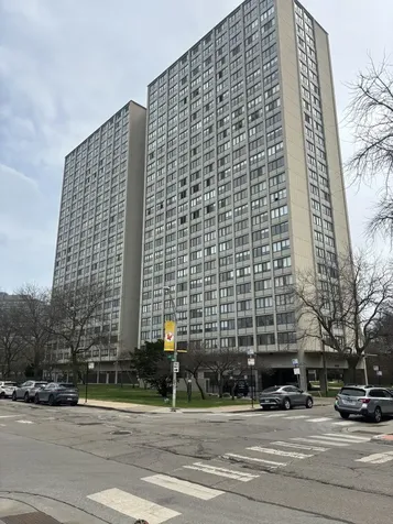 4800 South Lake Park Avenue Chicago IL 60615